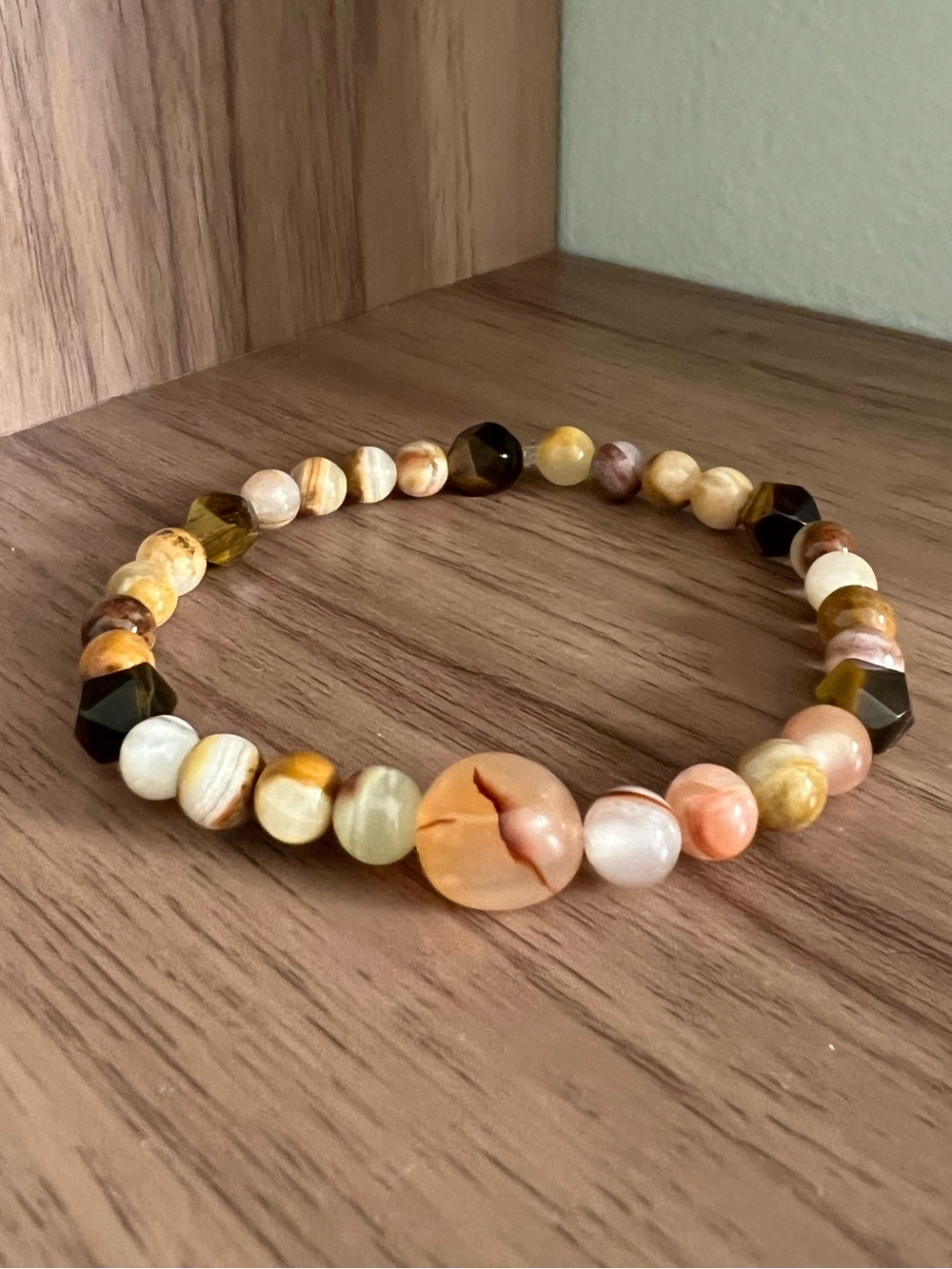 Handcrafted Agate and Tiger’s Eye Brown Beaded Stretch Bracelet